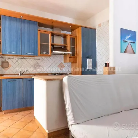Villino Nicole, 150m Baia 6 Posti