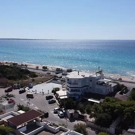 Villino Nicole, 150m Baia 6 Posti