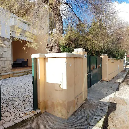 Holiday home Villino Nicole, 150m Baia 6 Posti Gallipoli
