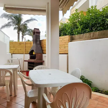 Villino Nicole, 150m Baia 6 Posti